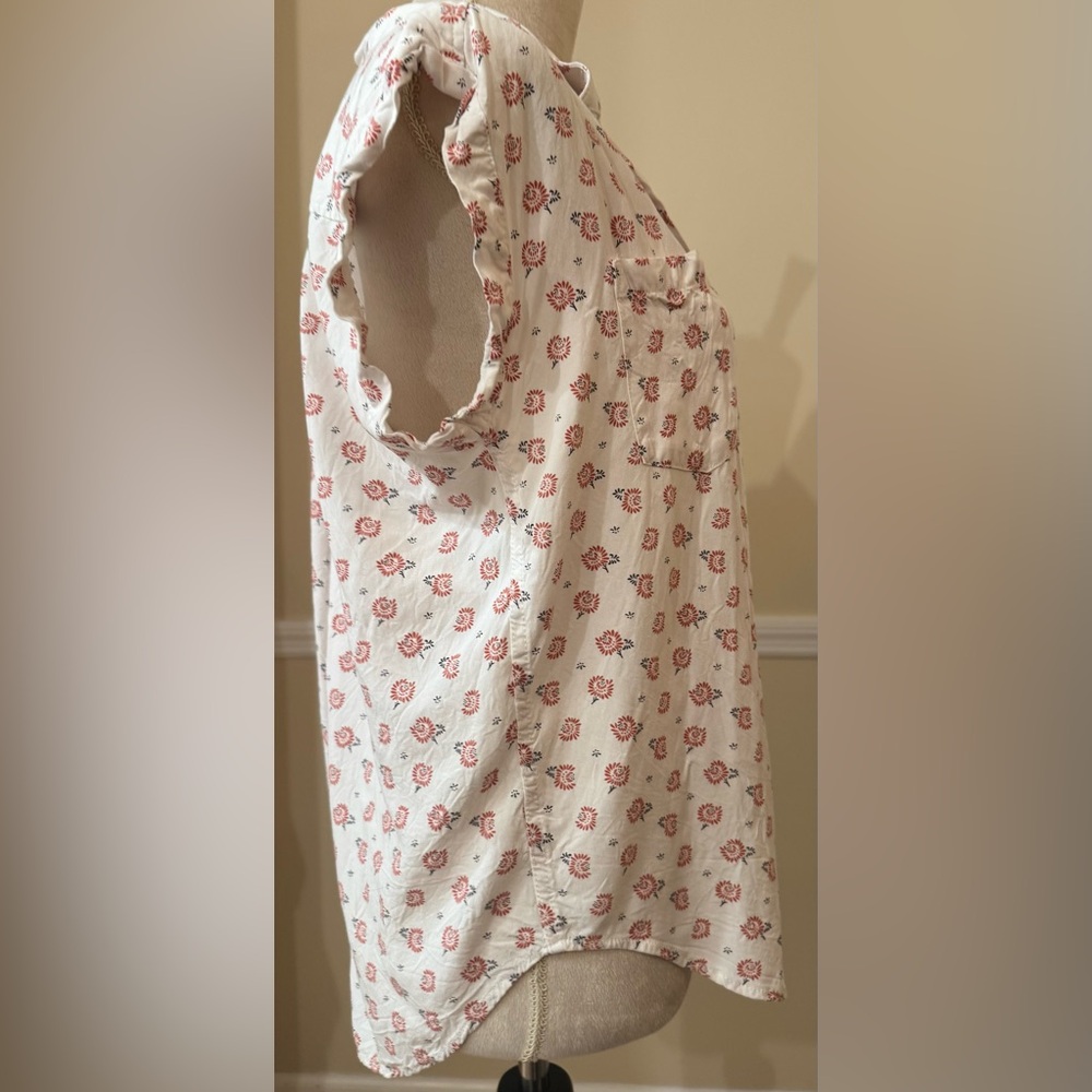 🪸 JACHS Girlfriend White w/ Coral Flowers Short Sleeve Blouse, Women’s Size M - Picture 3 of 6